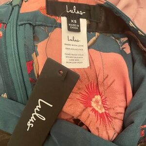Lulus silk skirt